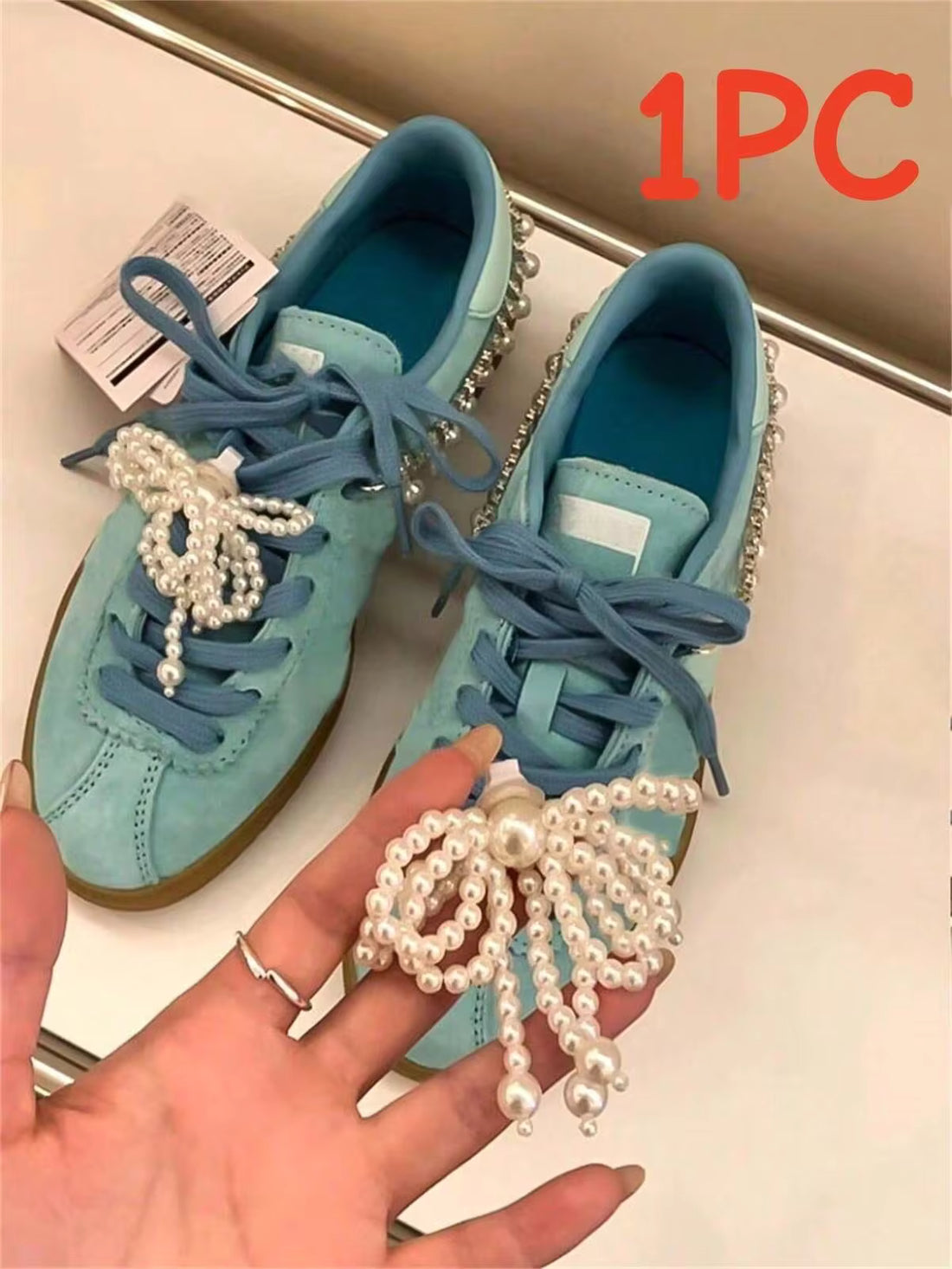 1pc Bow, Faux Pearl, Tassel Beaded Pendant Shoe Clip Chain, Sweetly Chic, Suitable For Y2K, Halloween, Christmas, Decorating Shoes, Sneakers, Canvas Shoes, Chunky Sneakers, Etc.