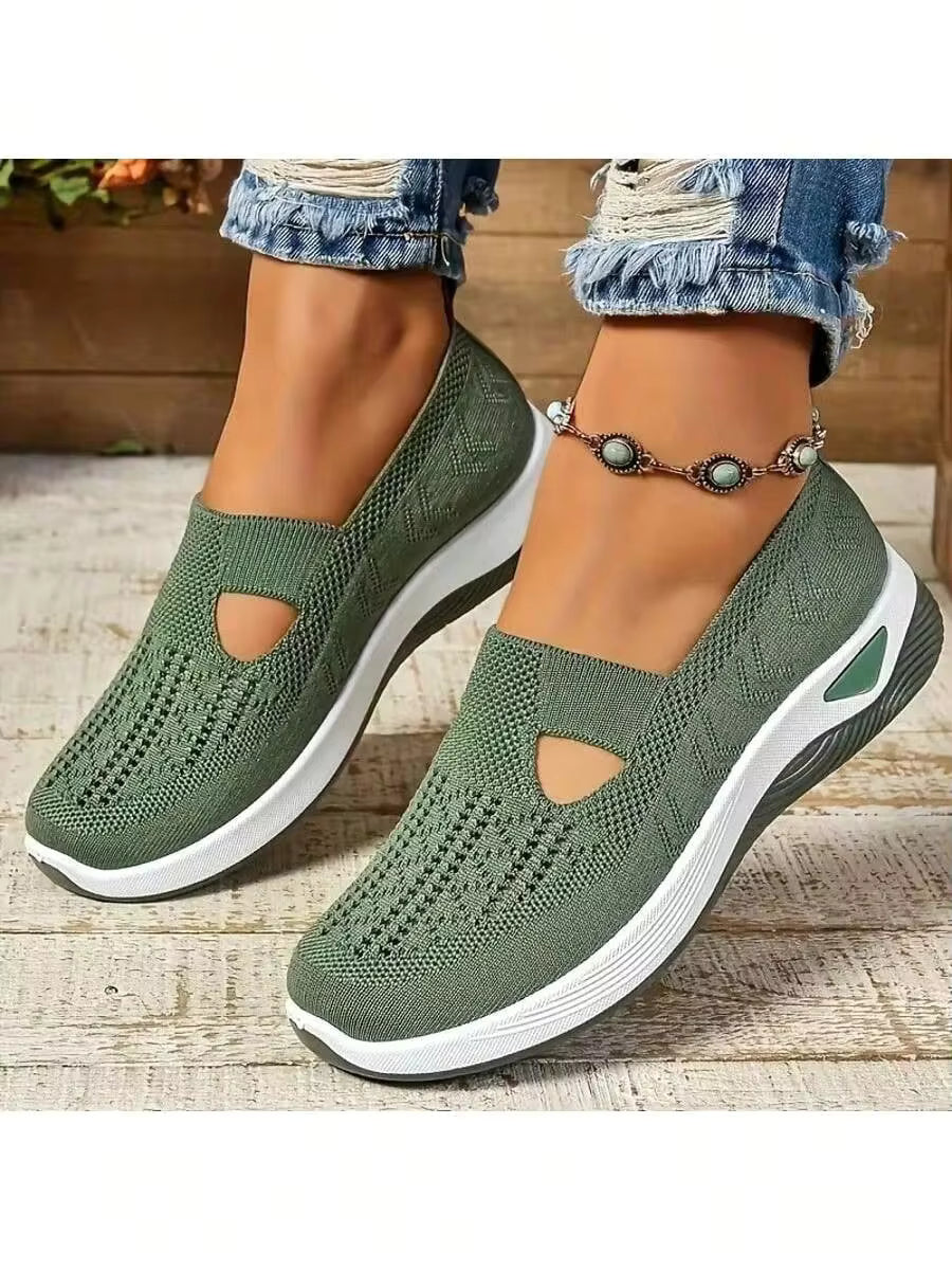 2025 Summer Women's Half-Linen Slip-Ons: Soft Sole, Breathable Mesh, Non-Slip, Lightweight & Odor-Resistant. Casual Comfort.